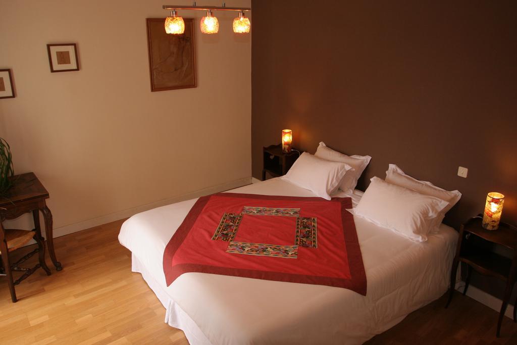 Bed and Breakfast Fleurs De Vignes Piscine Montagny-les-Beaune Номер фото